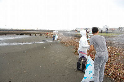 第55回海さくらゴミ拾い