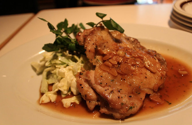 DIEGO BY THE RIVER （ディエゴ・バイ・ザ・リバー）