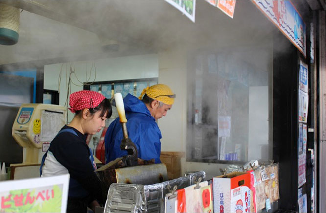 丸焼きたこせんべい あさひ本店