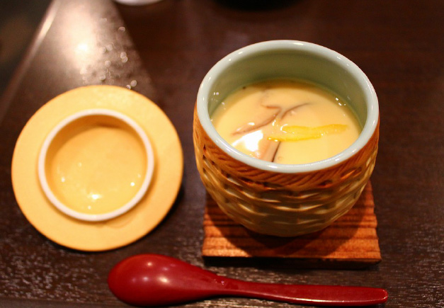 しらす問屋 とびっちょ　弁財天仲見世通り店