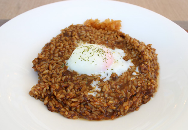 カフェ とびっちょ 江の島ヨットハーバー店