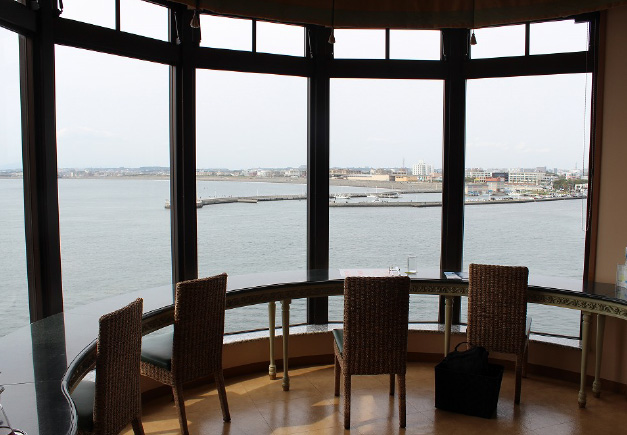 Island Grill（アイランドグリル）