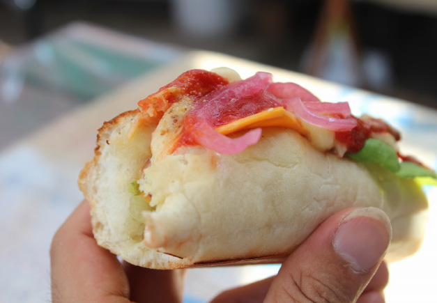 Street Cafe reto（ストリート カフェ レト）