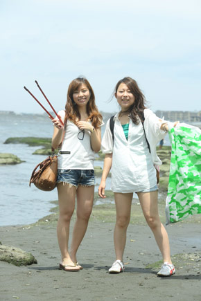 ファッションスナップ／第82回海さくらゴミ拾い