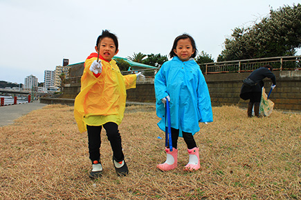 ファッションスナップ／第133回海さくらゴミ拾い